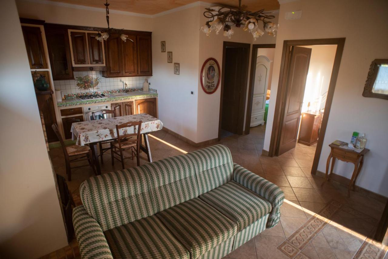 La Ginestra Hotell Castel San Lorenzo Eksteriør bilde