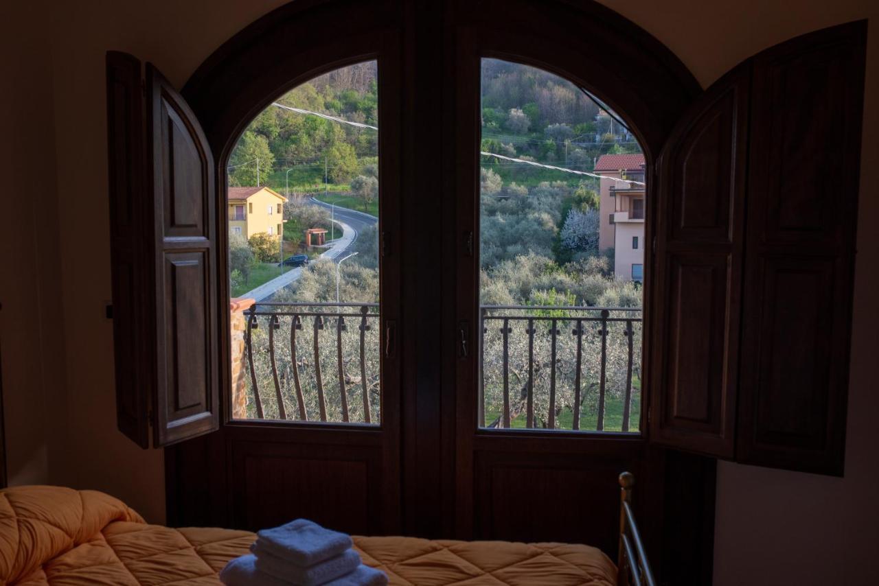 La Ginestra Hotell Castel San Lorenzo Eksteriør bilde