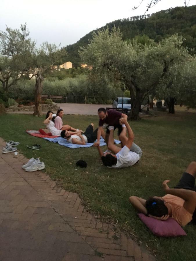 La Ginestra Hotell Castel San Lorenzo Eksteriør bilde