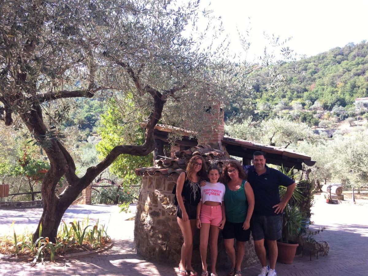 La Ginestra Hotell Castel San Lorenzo Eksteriør bilde