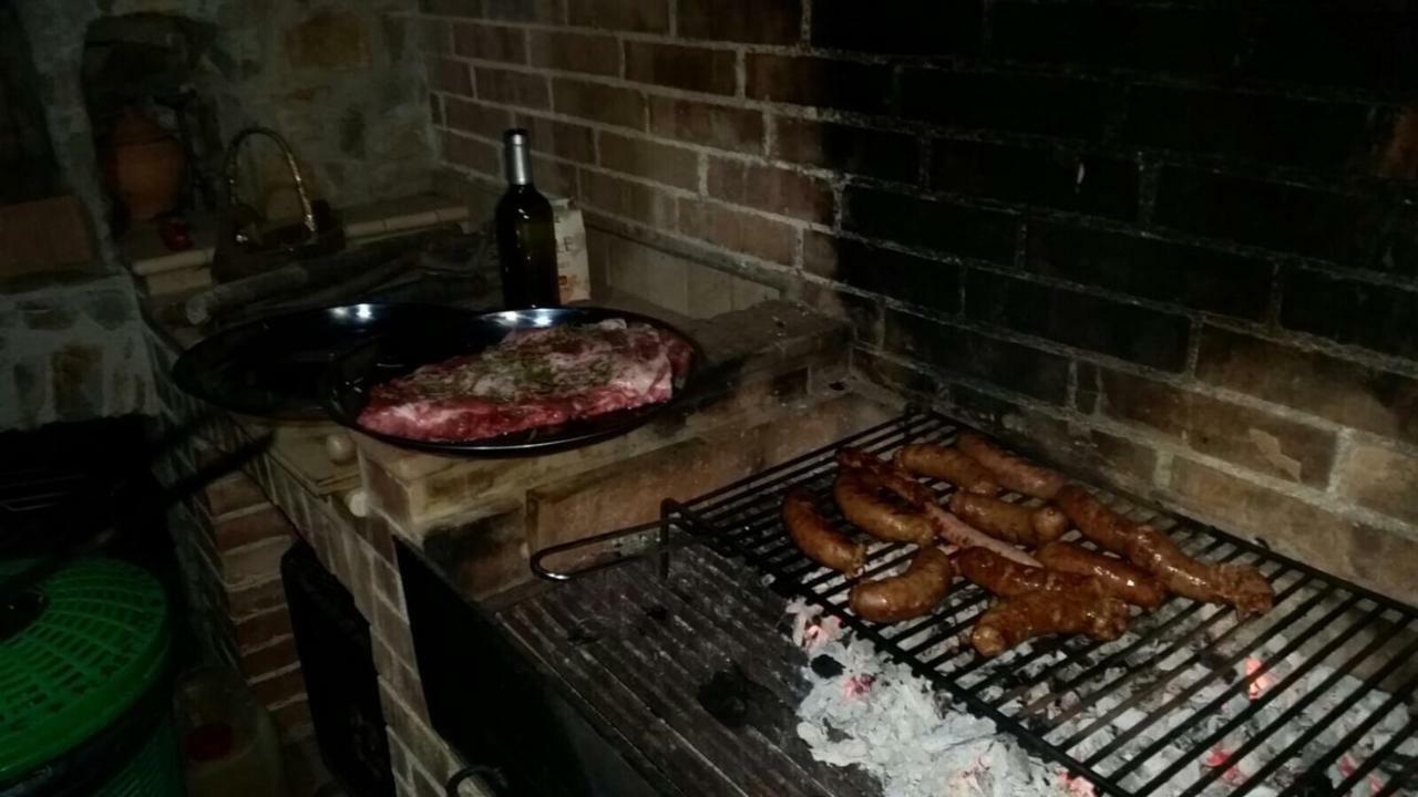 La Ginestra Hotell Castel San Lorenzo Eksteriør bilde