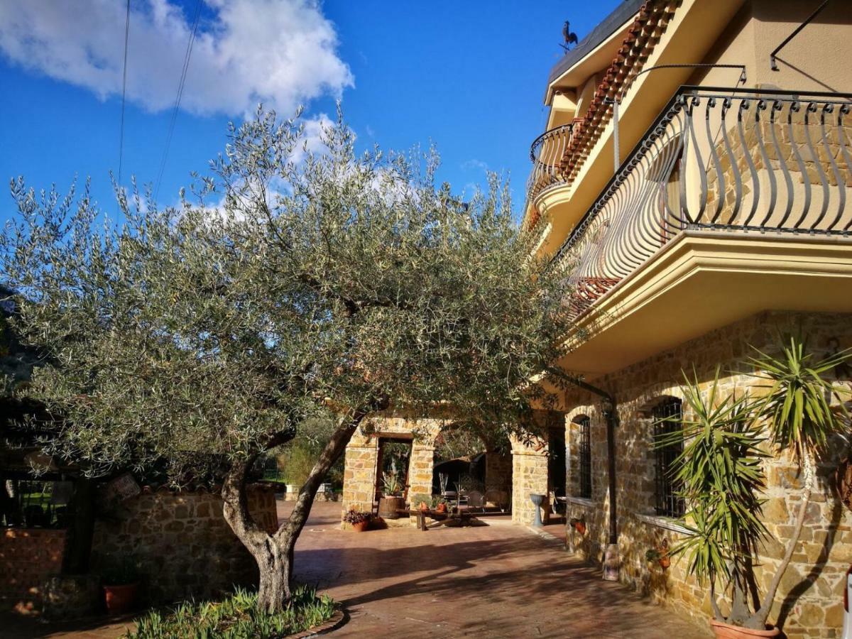 La Ginestra Hotell Castel San Lorenzo Eksteriør bilde