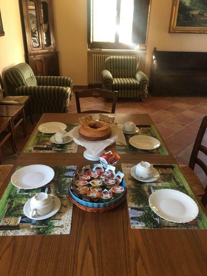La Ginestra Hotell Castel San Lorenzo Eksteriør bilde